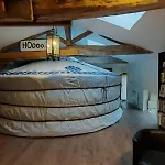 Yourte D'intérieur D'une Demeure Du 18e Siècle En Anjou Entre Vignes Et Châteaux Casa di campagna Bouille-Loretz