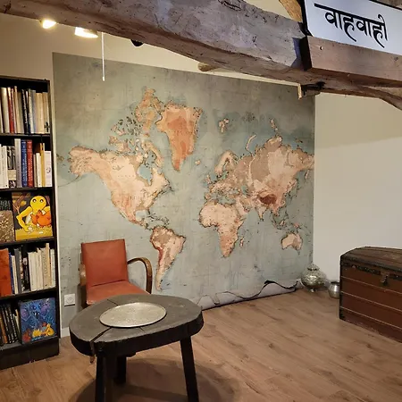 Yourte D'interieur D'une Demeure Du 18e Siecle En Anjou Entre Vignes Et Chateaux Gospodarstwo wiejskie